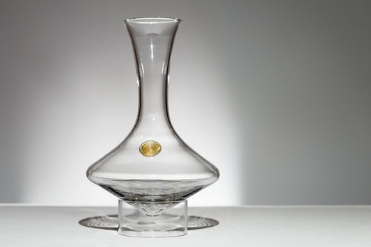 Rolling Wine Decanter with Medallion