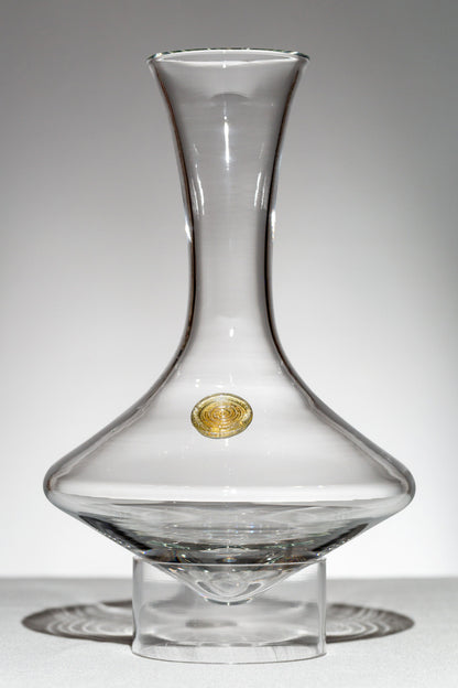 Rolling Wine Decanter with Medallion
